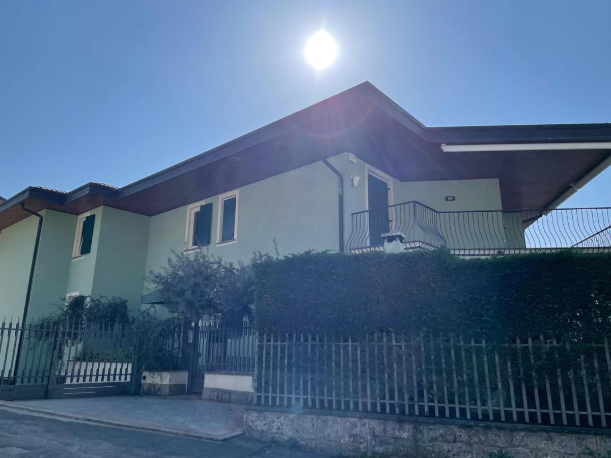 Vila Casa Caponetti Costa Volpino Exteriér fotografie