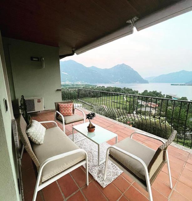 Vila Casa Caponetti Costa Volpino Exteriér fotografie
